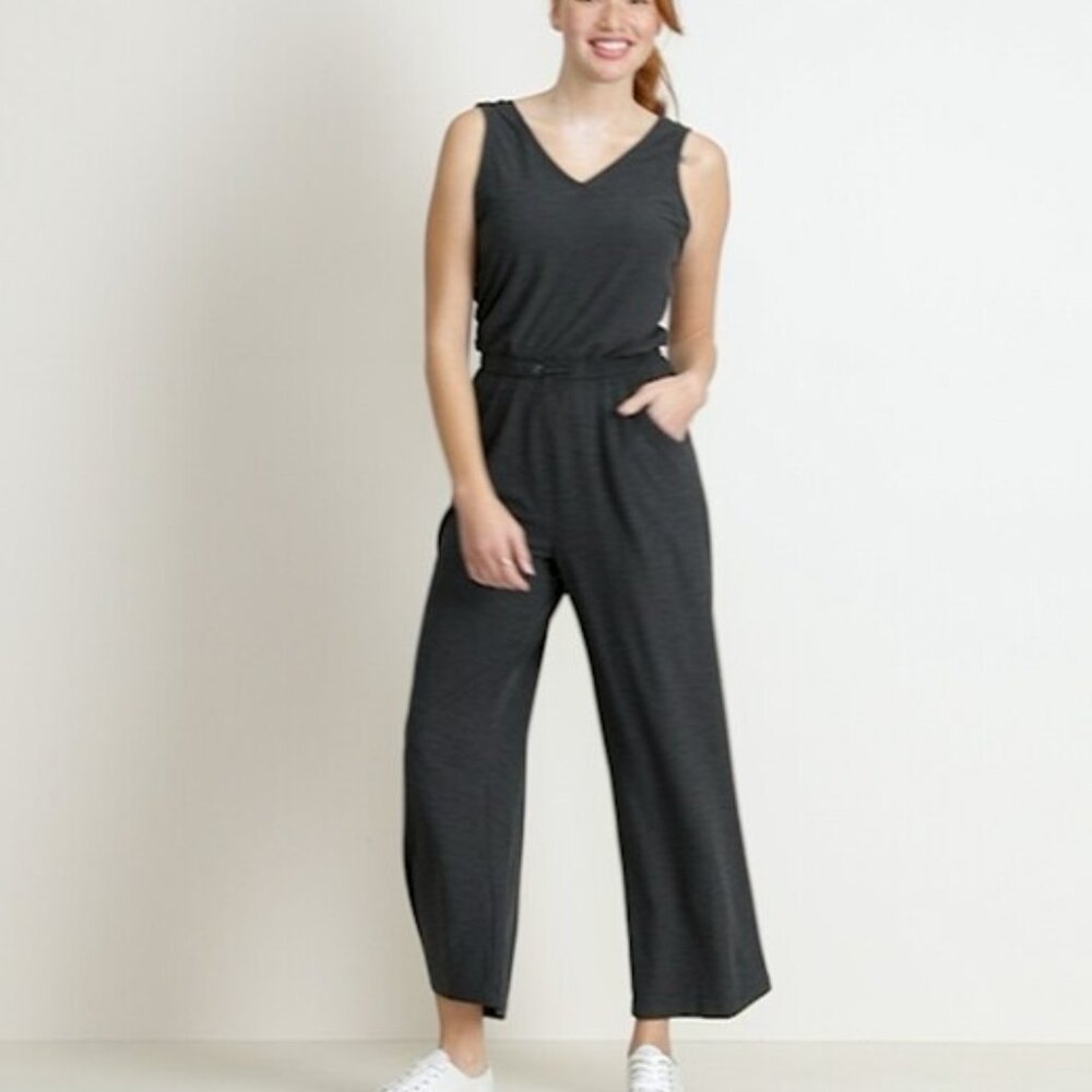 Old Navy Breathe ON V-Neck Wide-Leg Jumpsuit for Women
